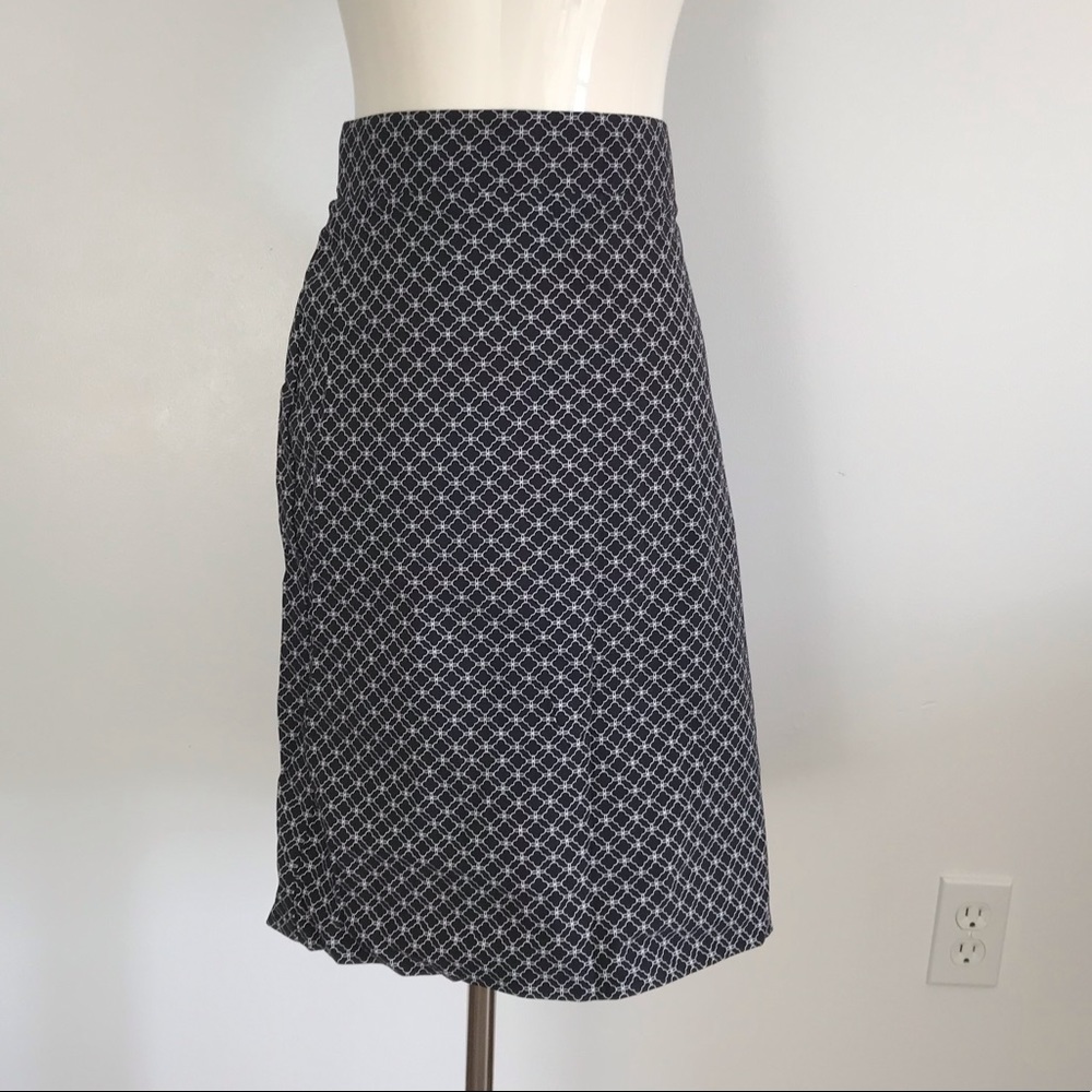 🌸DONATING 7/31  Pencil Skirt